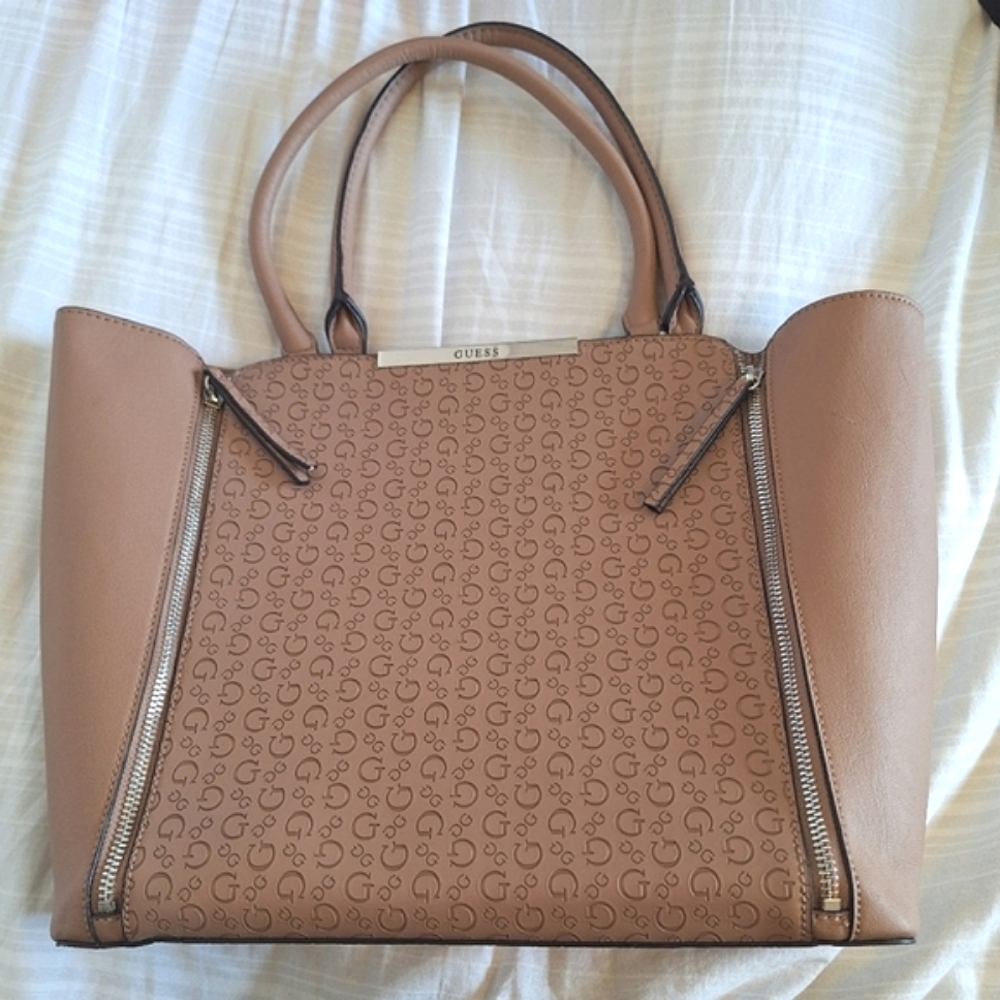 Guess  Women's Nude G Logo Large Tote with Sliver Hardware